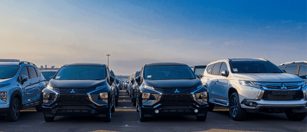 any driver insurance with business cars parked